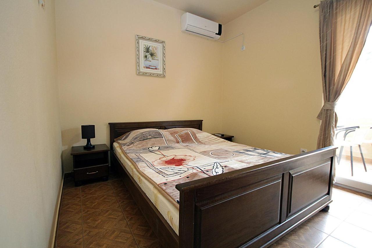 Villa Jupok Бар Екстериор снимка