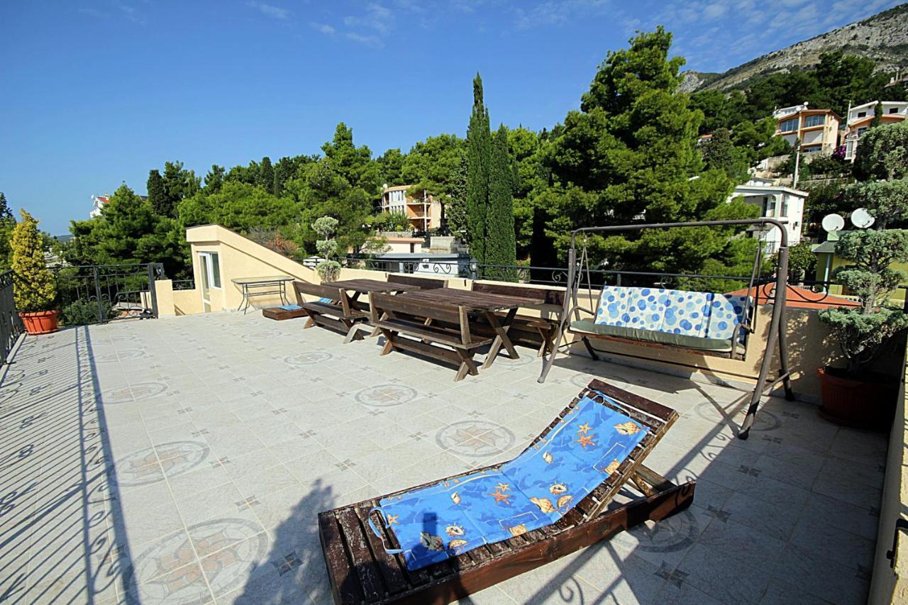 Villa Jupok Бар Екстериор снимка