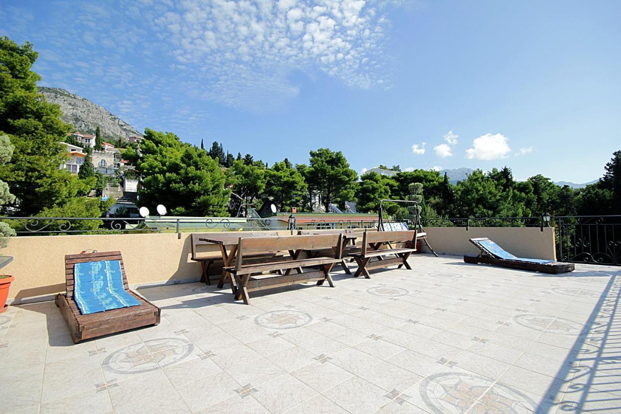 Villa Jupok Бар Екстериор снимка